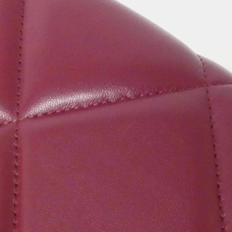 Pre Owned Chanel 19 Line Chain Wallet