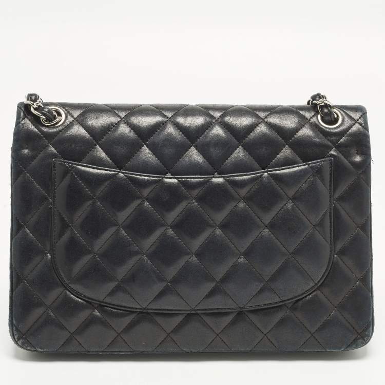 مملوكة مسبقًا Chanel Classic Double Flap Jumbo Black Quilted Leather Bag