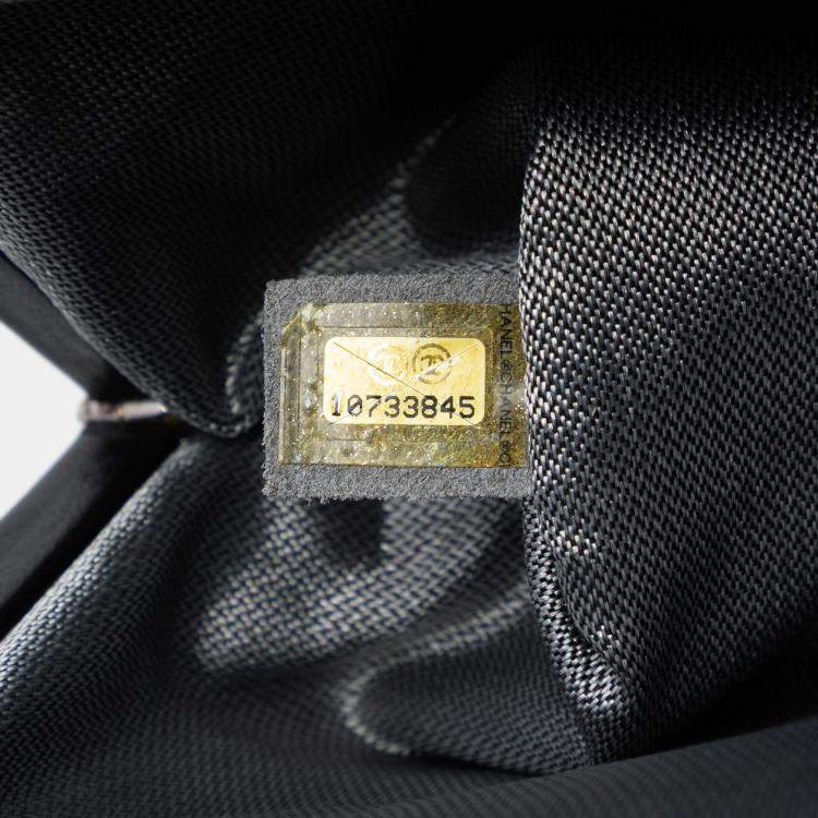 Pre Owned Chanel Black Quilted Lambskin Mademoiselle Ligne Clutch