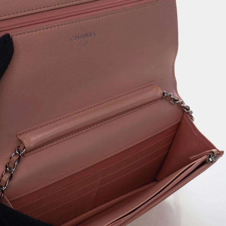 Pre Owned Chanel Caviar Mademoiselle Wallet On Chain (WOC)