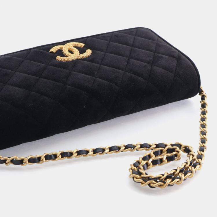 Pre Owned Chanel Small Velvet East West Clutch On Chain