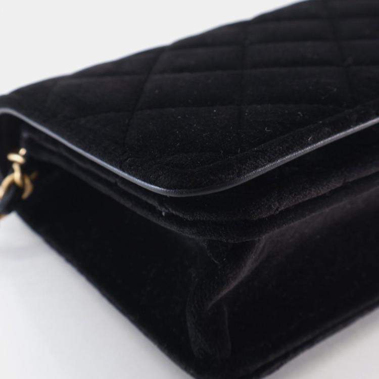 Pre Owned Chanel Small Velvet East West Clutch On Chain