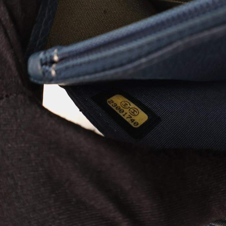 Pre Owned Chanel Caviar Boy Wallet On Chain (WOC)