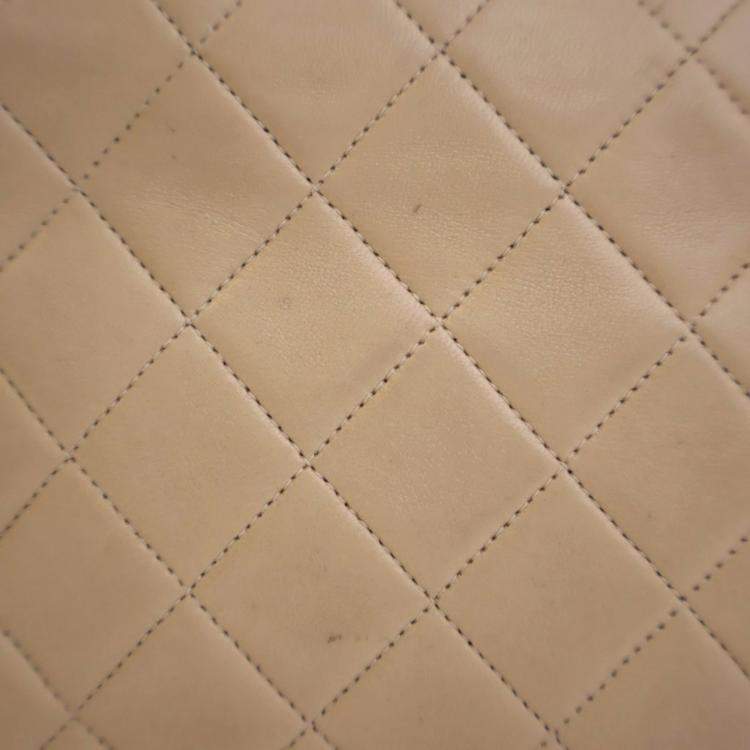 Pre Owned Chanel Vintage Small Lambskin Square Classic Flap Bag