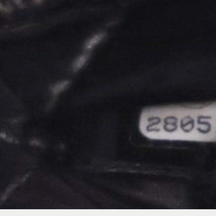 Pre Owned Chanel Lambskin Cosmetic Case