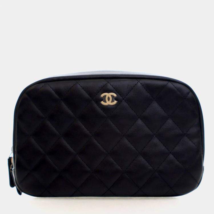 Pre Owned Chanel Lambskin Cosmetic Case