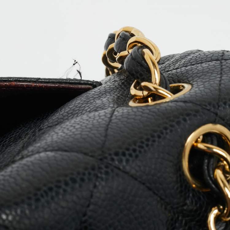مملوكة مسبقًا Chanel Classic Double Flap Jumbo Black Quilted Caviar Leather Bag