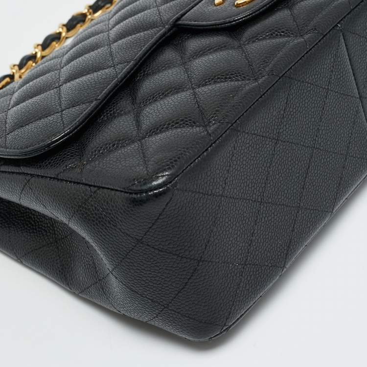 مملوكة مسبقًا Chanel Classic Double Flap Jumbo Black Quilted Caviar Leather Bag