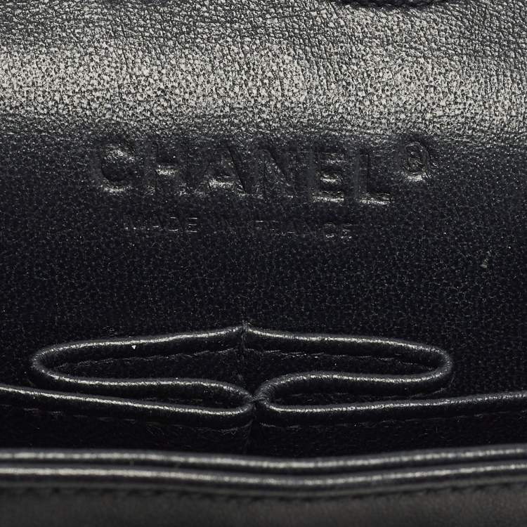 Pre Owned Chanel Classic Double Flap Medium Multicolor Tweed Shoulder Bag