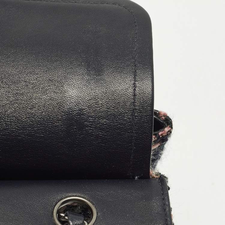 Pre Owned Chanel Classic Double Flap Medium Multicolor Tweed Shoulder Bag