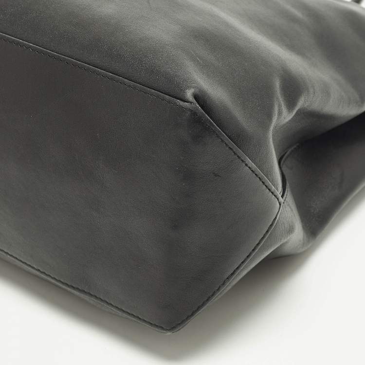 Pre Owned Chanel 31 Rue Cambon Black Leather Tote