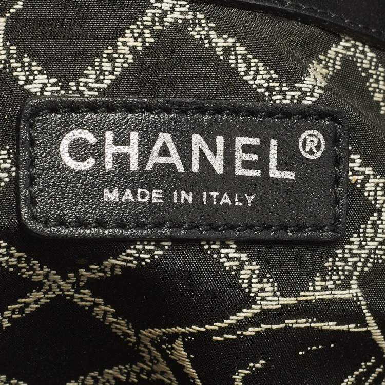 Pre Owned Chanel 31 Rue Cambon Black Leather Tote