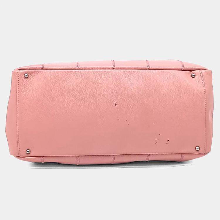 مملوكة مسبقًا Chanel Pink Leather Chanel Doctor Bag