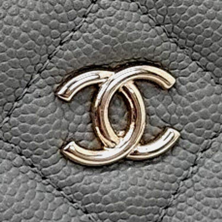 Pre Owned Chanel Grey Caviar Clutch Large