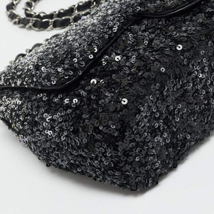 Pre Owned Chanel Classic Single Flap Medium Black/Grey Sequins Shoulder Bag