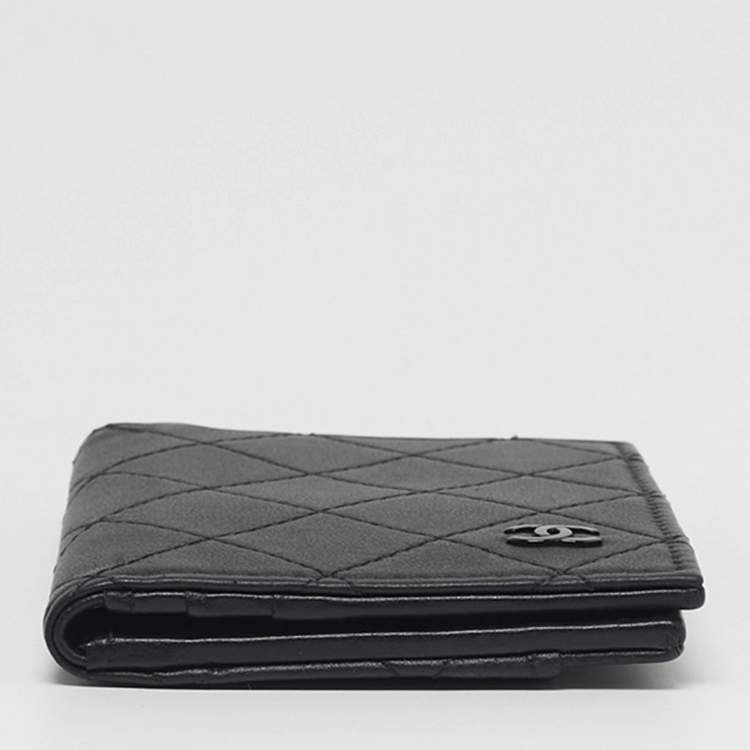 Pre Owned Chanel CC Black Quilted Leather Bifold Card Holder