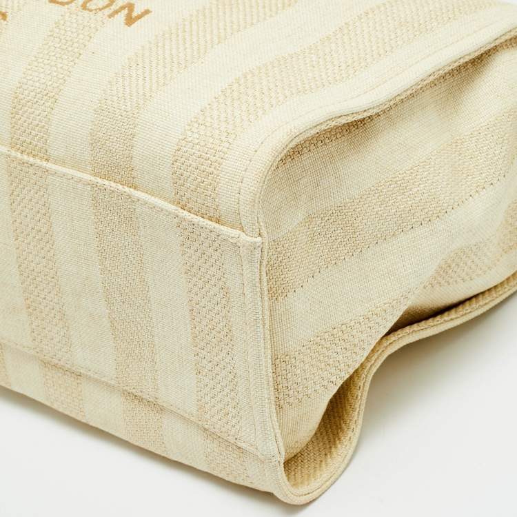 Pre Owned Chanel Deauville Extra Large Tan/Natural Raffia Shopper Tote