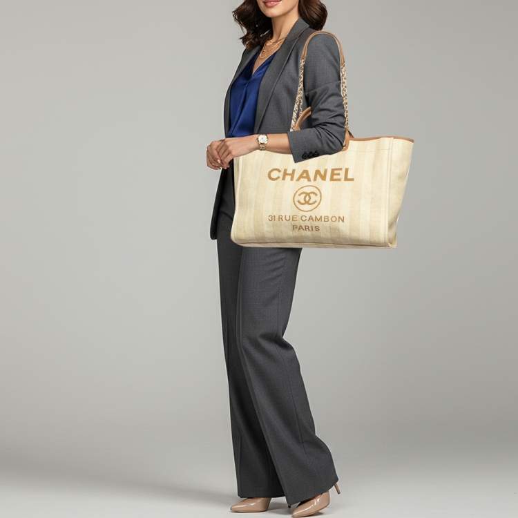 Pre Owned Chanel Deauville Extra Large Tan/Natural Raffia Shopper Tote