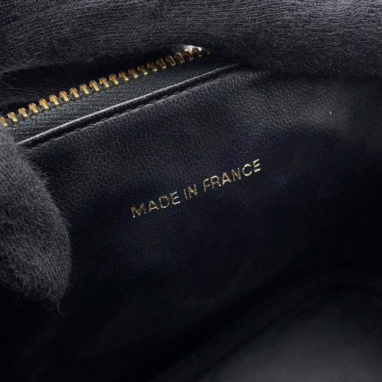 Pre Owned Chanel Cc Logo Vanity Bag Black Caviar Leather