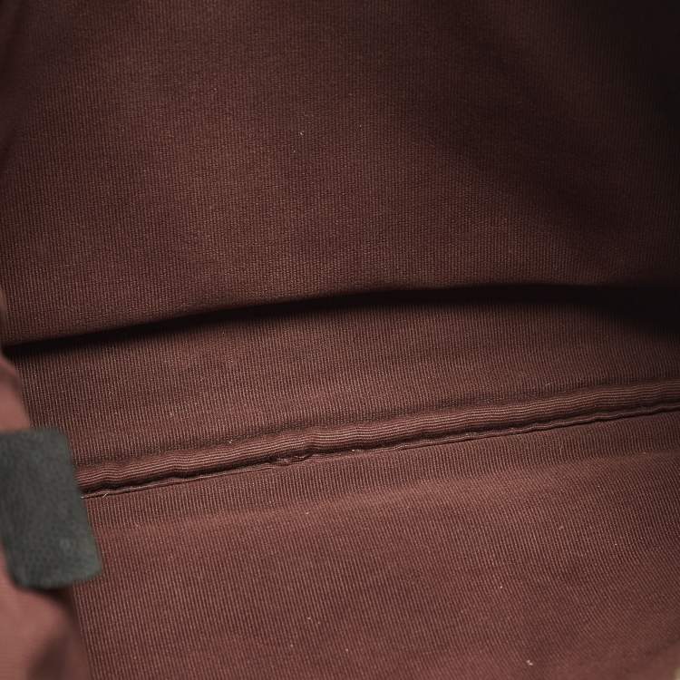 Pre Owned Chanel O Case Large Black Quilted Caviar Leather Zip Pouch Clutch