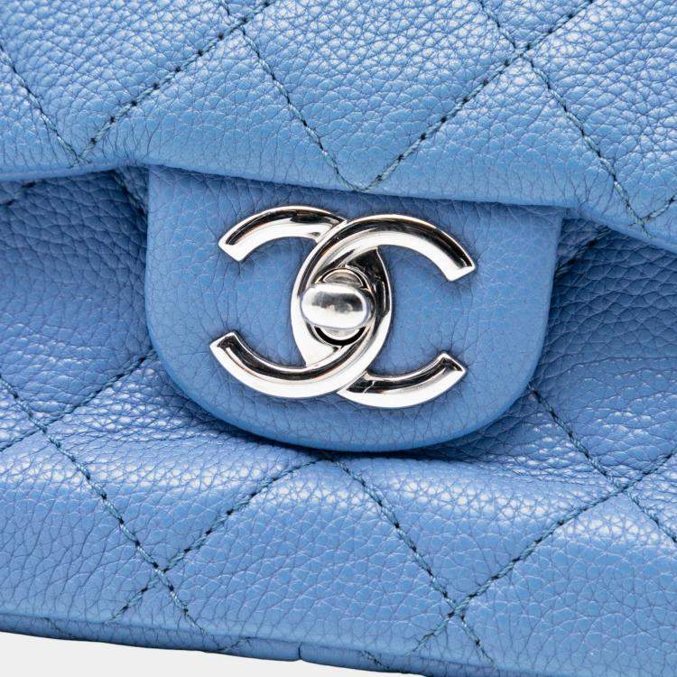Pre Owned Chanel Blue Jumbo Quilted Caviar Double Compartment Chain Flap