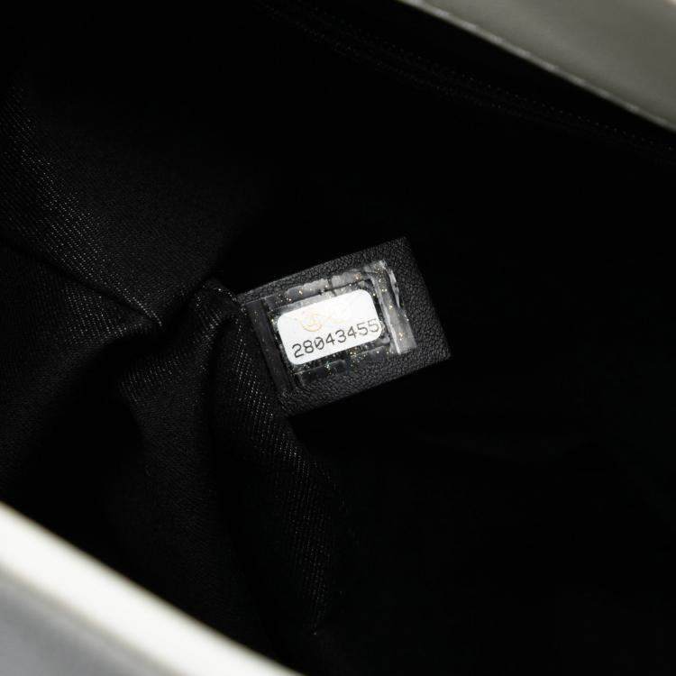 Pre Owned Chanel White Large Stitched Calfskin Button Up Hobo