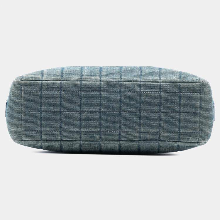 Pre Owned Chanel Blue CC Chocolate Bar Denim Tote