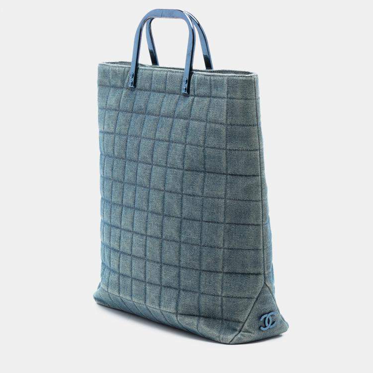 Pre Owned Chanel Blue CC Chocolate Bar Denim Tote