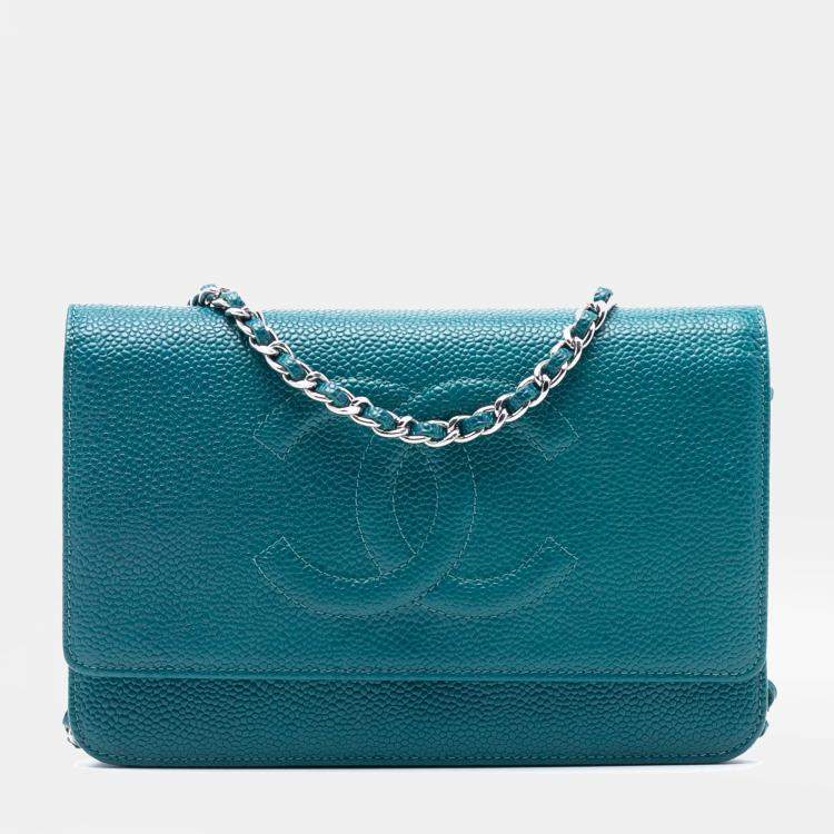 Pre Owned Chanel Blue CC Caviar Wallet On Chain