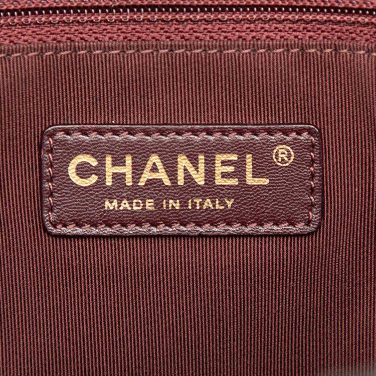 مملوكة مسبقًا Chanel Black CC Quilted Iridescent Calfskin Happy Stitch Tote