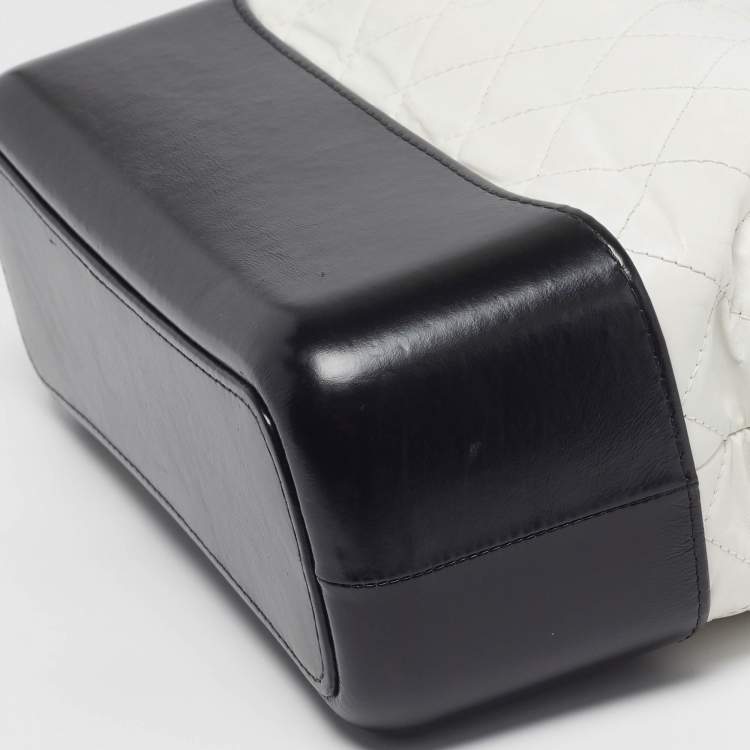 Pre Owned Chanel Gabrielle Medium White/Black Quilted Aged Leather Hobo