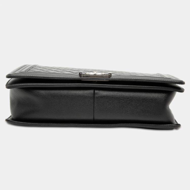 Pre Owned Chanel Black Large Quilted Lambskin Boy Flap