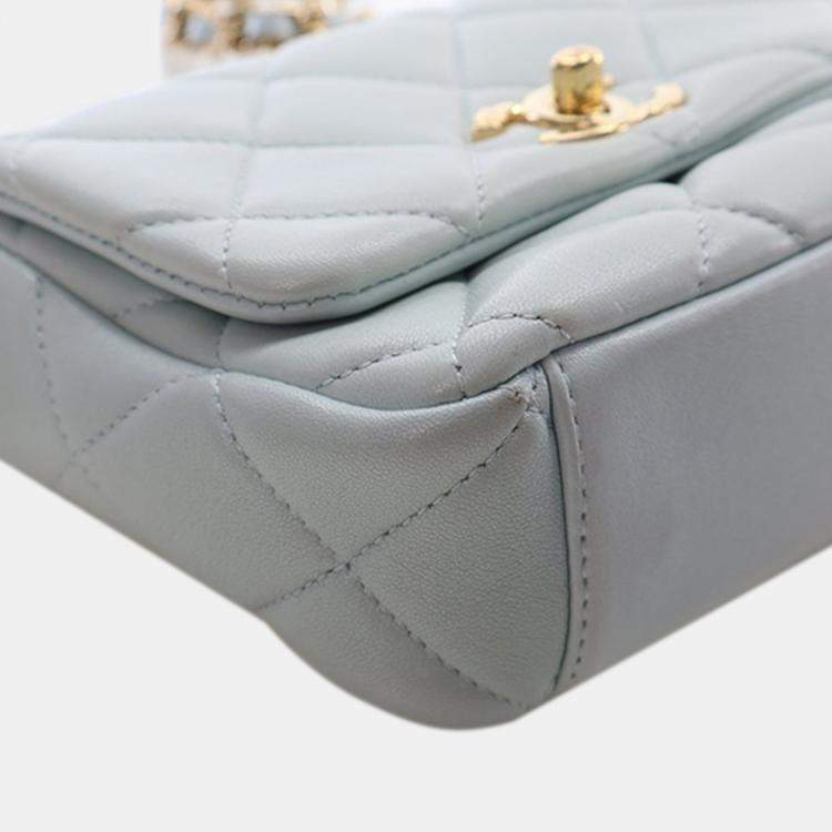 Pre Owned Chanel Blue Mini CC Quilted Lambskin Logo Chain Flap