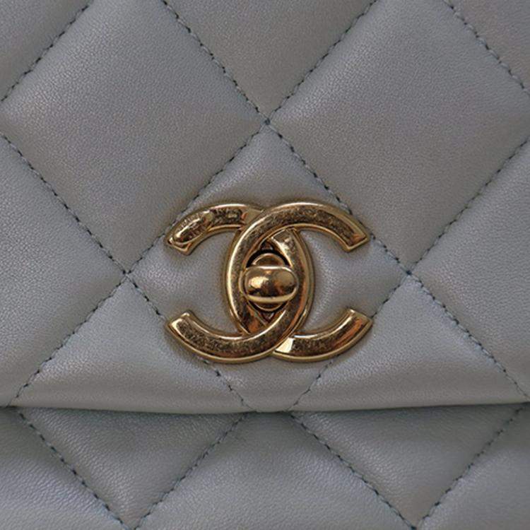 Pre Owned Chanel Blue Mini CC Quilted Lambskin Logo Chain Flap