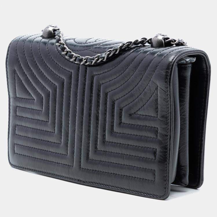 مملوكة مسبقًا Chanel Black Small Quilted Calfskin Korean Garden Flap