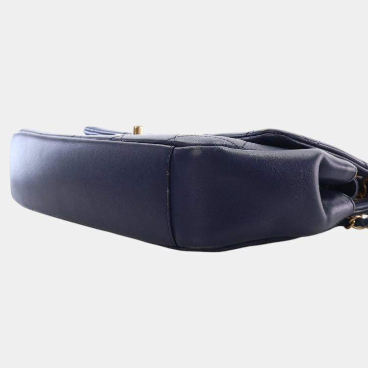 Pre Owned Chanel Blue Quilted Lambskin A Real Catch Flap