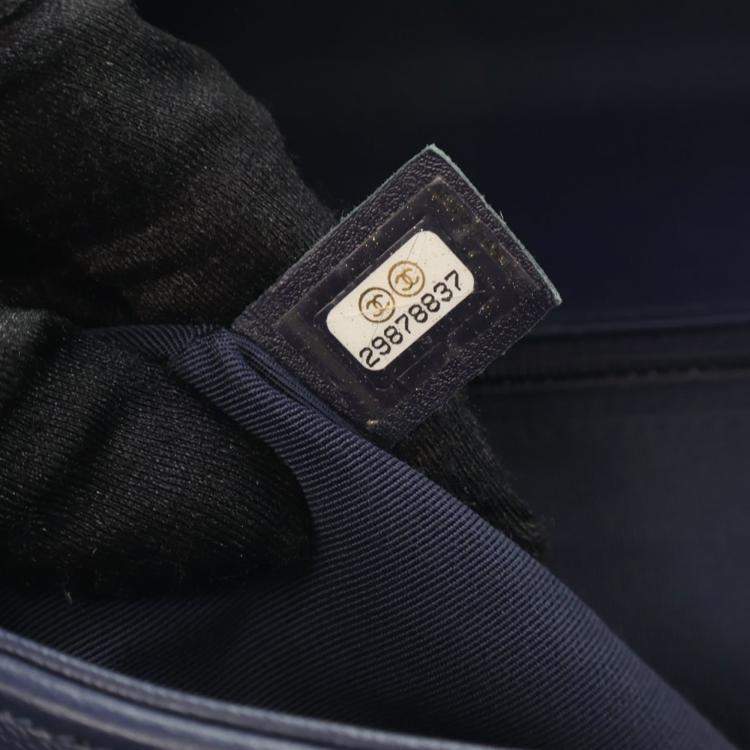 Pre Owned Chanel Blue Quilted Lambskin A Real Catch Flap