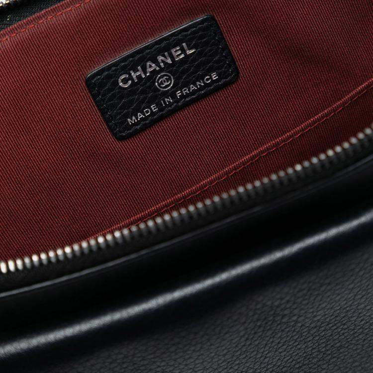 Pre Owned Chanel Black Large Quilted Grained Calfskin Archi Chic Cosmetic Case