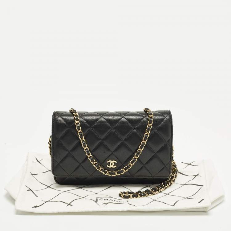 Pre Owned Chanel Classic CC Quilted Black Leather Wallet On Chain