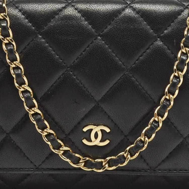 Pre Owned Chanel Classic CC Quilted Black Leather Wallet On Chain