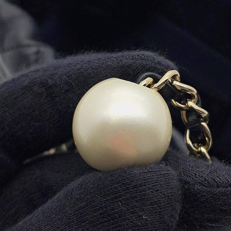 Pre Owned Chanel Pearlchain Mini Shoulder Bag Black Lambskin Faux Pearl