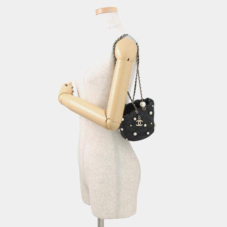 Pre Owned Chanel Pearlchain Mini Shoulder Bag Black Lambskin Faux Pearl