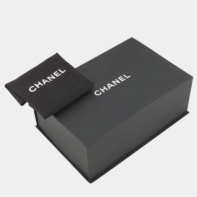 مملوكة مسبقًا Chanel Matelasse Top Handle Mini Flap Bag Black Lambskin Size 20