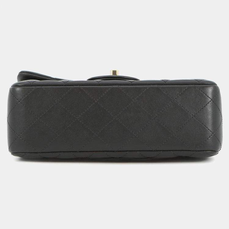 مملوكة مسبقًا Chanel Matelasse Top Handle Mini Flap Bag Black Lambskin Size 20