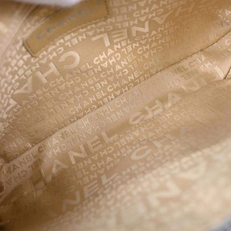 Pre Owned Chanel Silver Calfskin Fringe Handbag