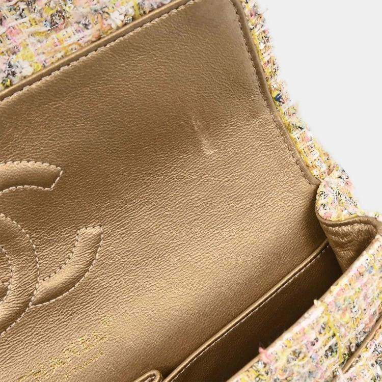 Pre Owned Chanel Light Pink Tweed 2.55 Medium Classic Double Flap Shoulder Bag