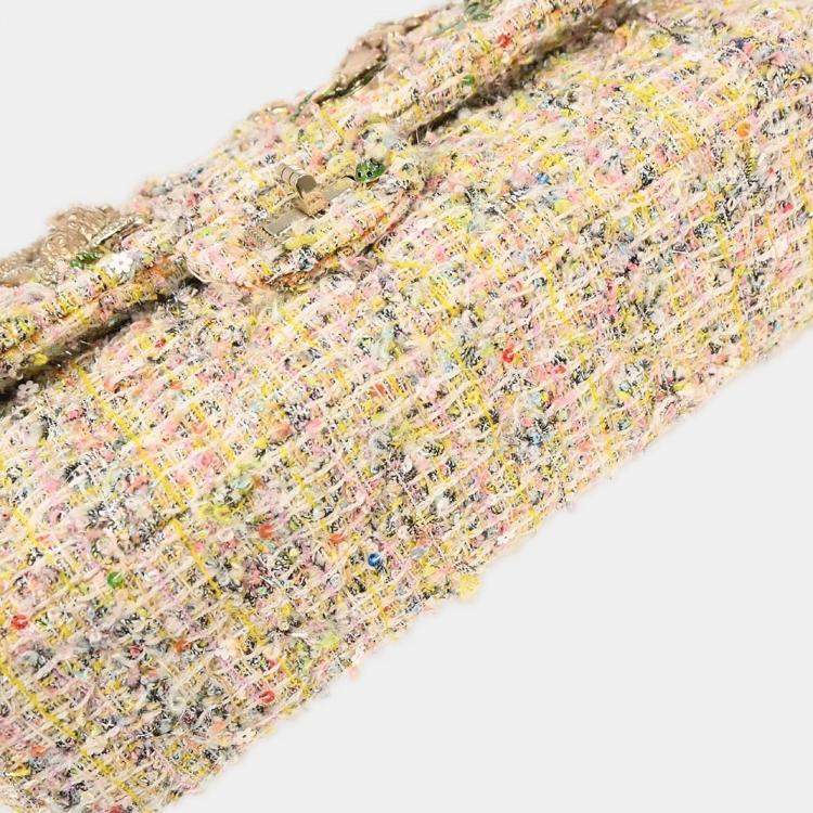 Pre Owned Chanel Light Pink Tweed 2.55 Medium Classic Double Flap Shoulder Bag