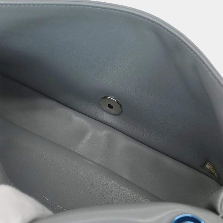 مملوكة مسبقًا Chanel Light Blue Wool No.5 Turnlock Full Flap Shoulder Bag