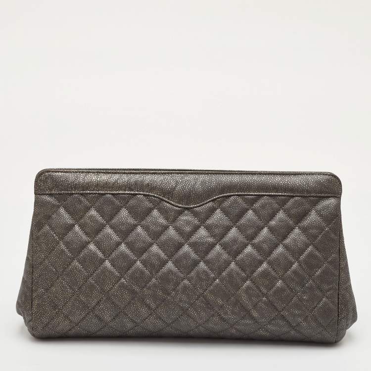 Pre Owned Chanel In Story Grey Quilted Caviar Leather Clutch