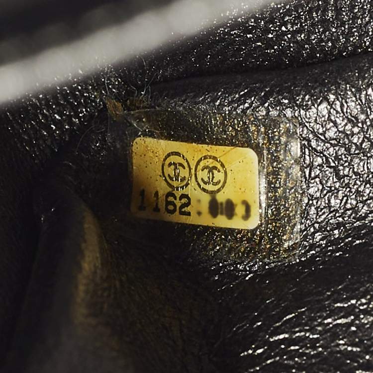 Pre Owned Chanel Reissue 2.55 Classic 228 Flap Metallic Quilted Leather Bag